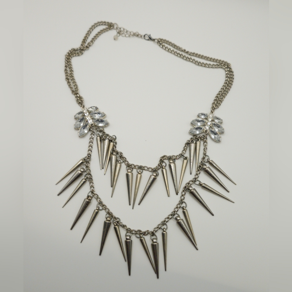 Elegant Silver Spike Necklace